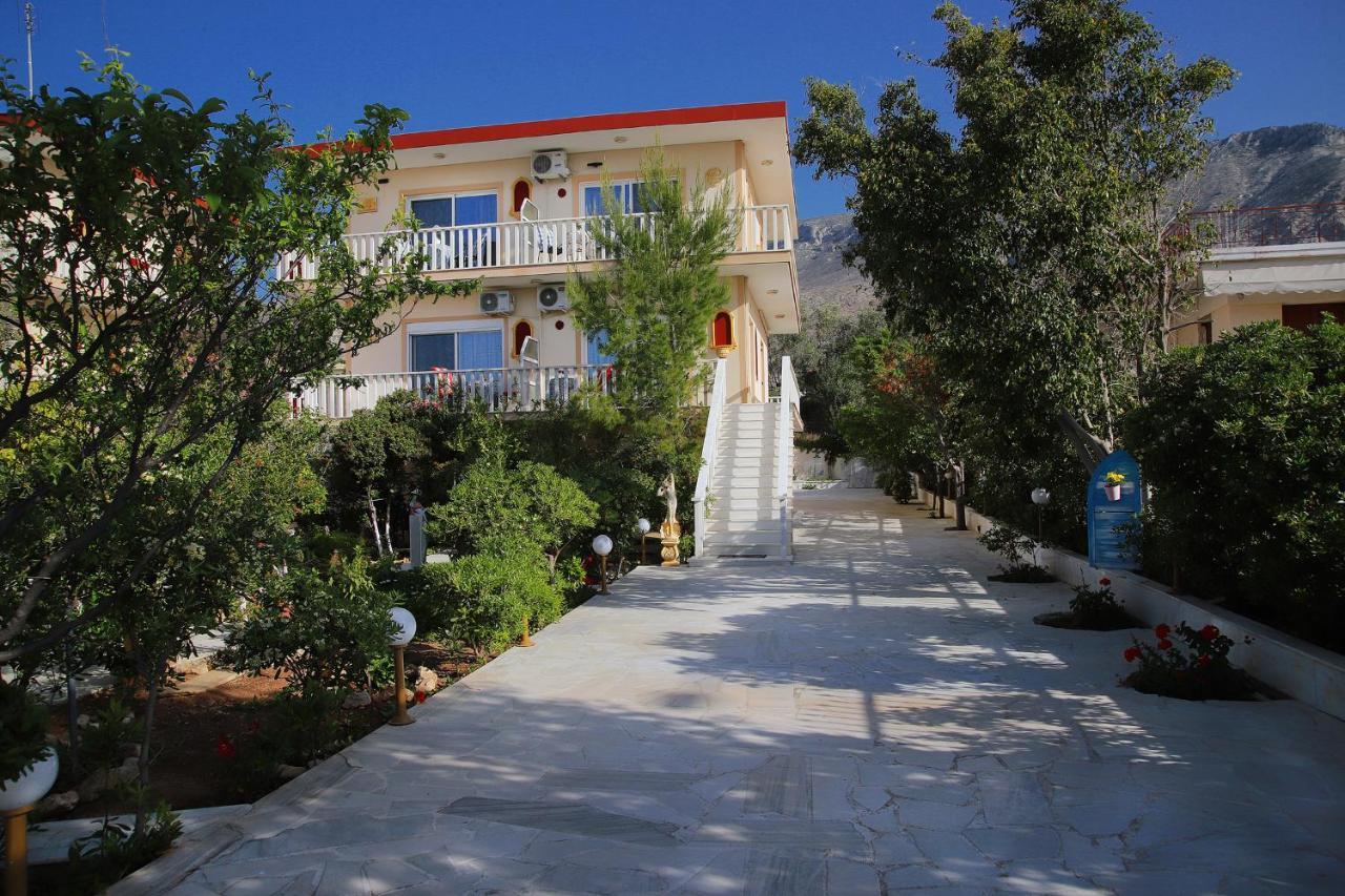 Alexandra Apartment Кинета Екстериор снимка