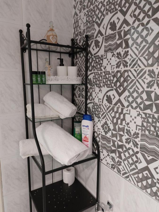 Alexandra Apartment Кинета Екстериор снимка
