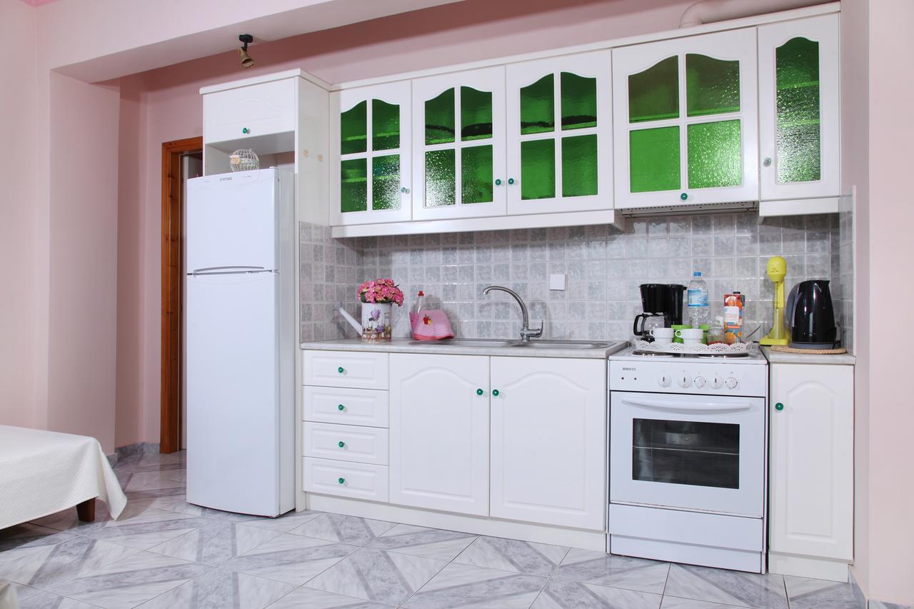 Alexandra Apartment Кинета Екстериор снимка